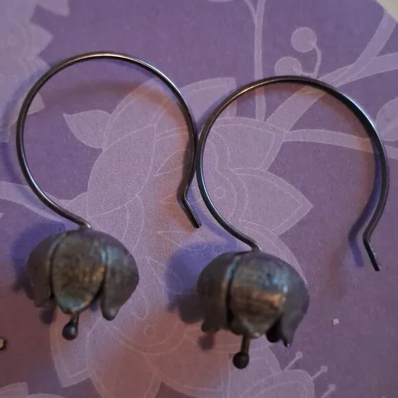 Silver Lily of The Valley Earring - Picture 4 of 6